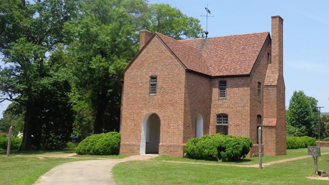 A brick building in St. Marys 