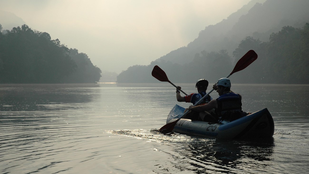 Kayaking the New River