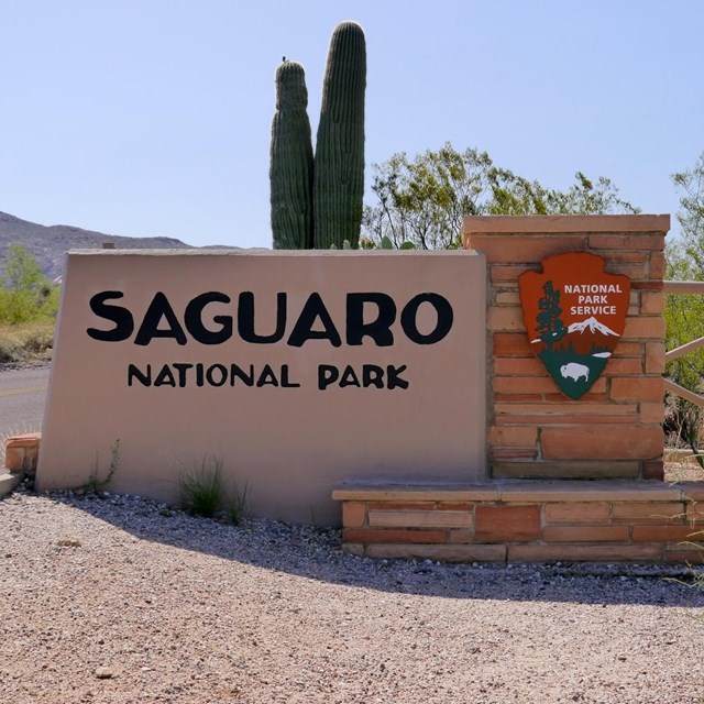 Sign at entrance of Rincon Mountain District