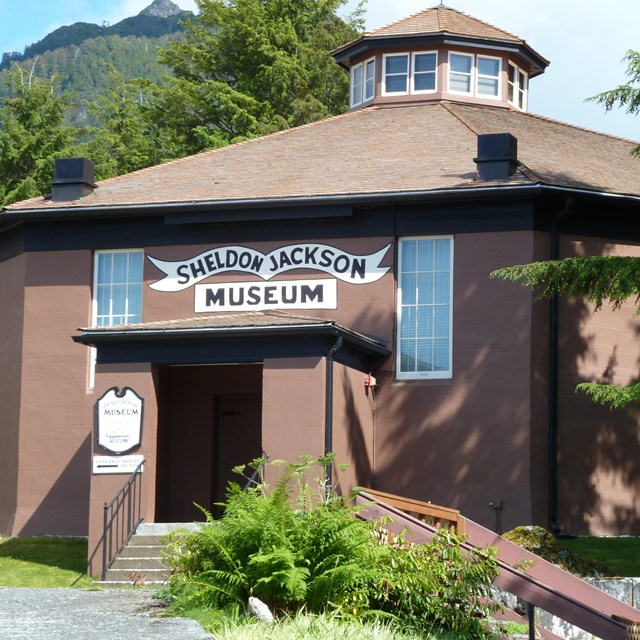 Virtual tour of Sheldon Jackson Museum