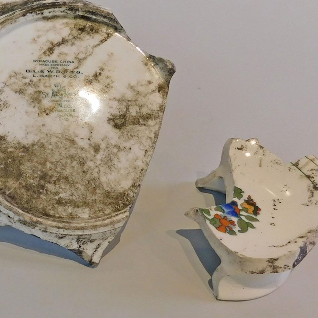Plate
