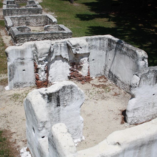 tabby slave cabin seen from above