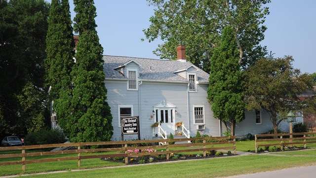 exterior of the die heimat country inn