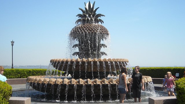 Photo of Pineapple Fountain.
