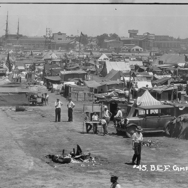 Photo of veterans camped out in Anacostia. 