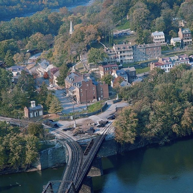 An aerial view of Harpers Ferry at the confluence of Potomac and Shenandoah Rovers. NPS photo. 
