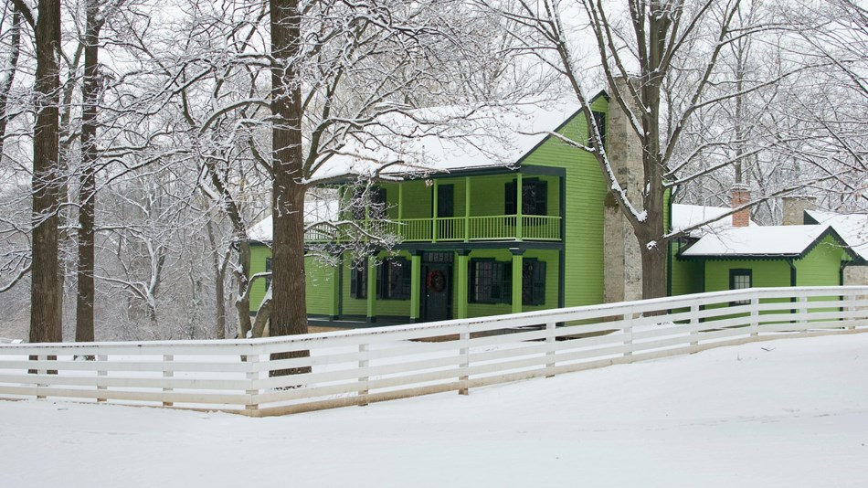 Photograph of Ulysses S. Grant's historic house White Haven on a snowy winter day.