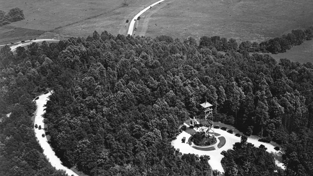 1915 photograph from the archives of Valley Forge NHP