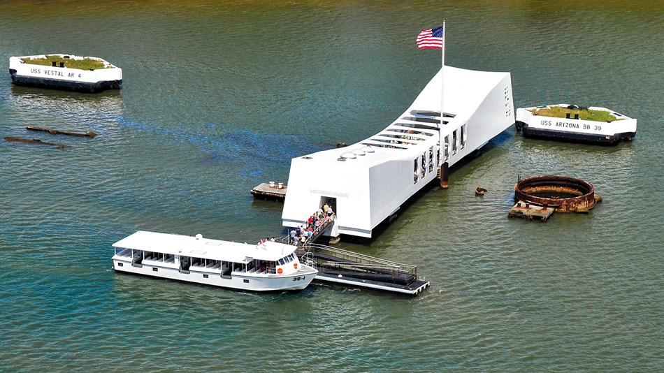 Visiting the USS Arizona Memorial