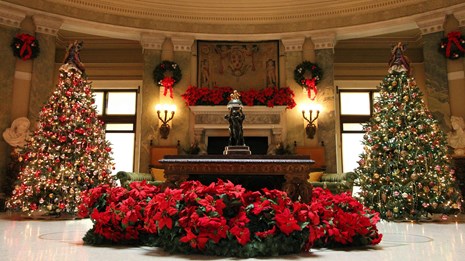 Holiday Events at the Vanderbilt Mansion