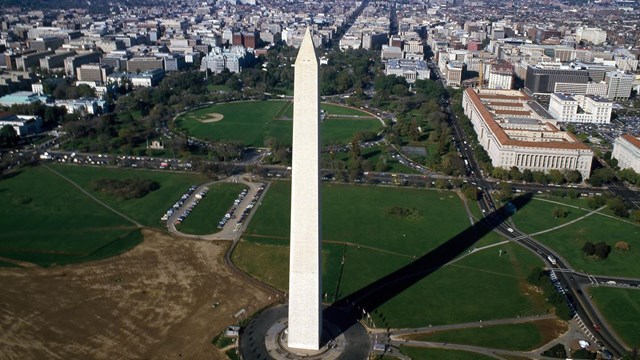 info on the washington monument