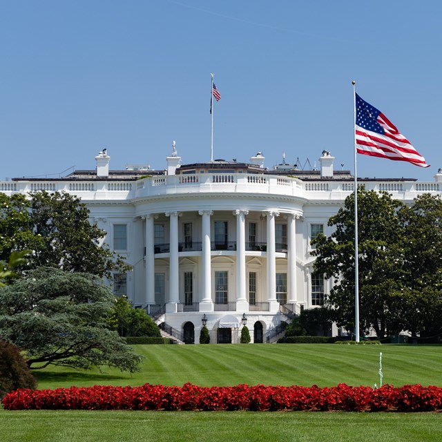 South Lawn of the White House (2025)
