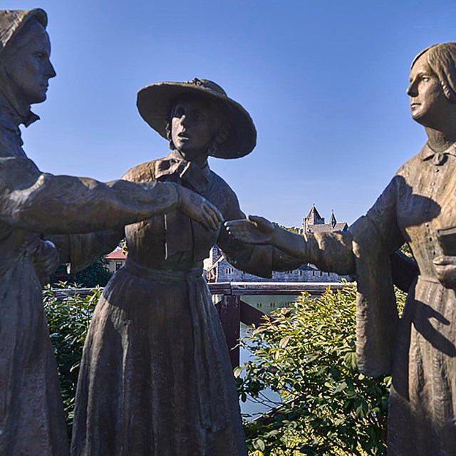 Sculpture of Susan B. Anthony meeting Elizabeth Cady Stanton, Seneca Falls, NY