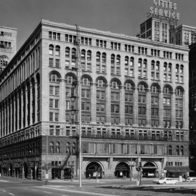 Auditorium Theater, Chicago. Library of Congress photo