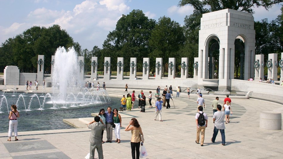 World War II Memorial (U.S. National Park Service)