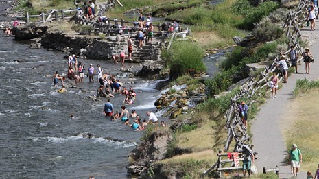Boiling River Yellowstone Map Swim And Soak - Yellowstone National Park (U.s. National Park Service)
