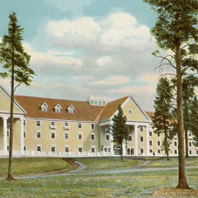 No. 180 - Lake Hotel - Yellowstone Park (Postcard)