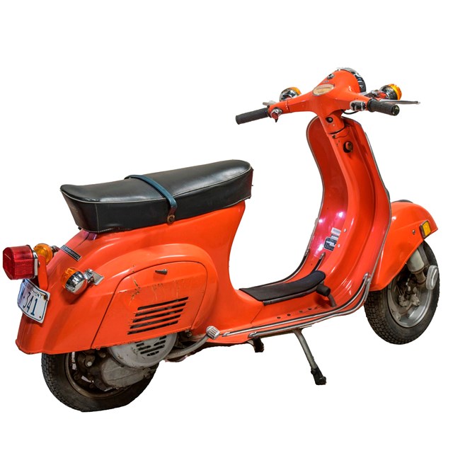 Vespa Model 125 Primavera Scooter