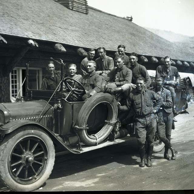 Yellowstone Park Company Gearjammers