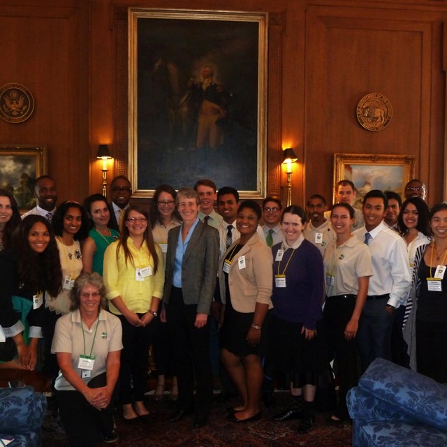 group photo with Sally Jewell, Secretary of the Interior