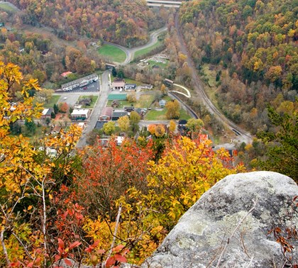 Fall scenery at an overlook.