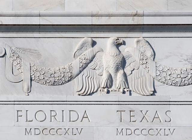 Engravings for Florida and Texas under a figure of an eagle.