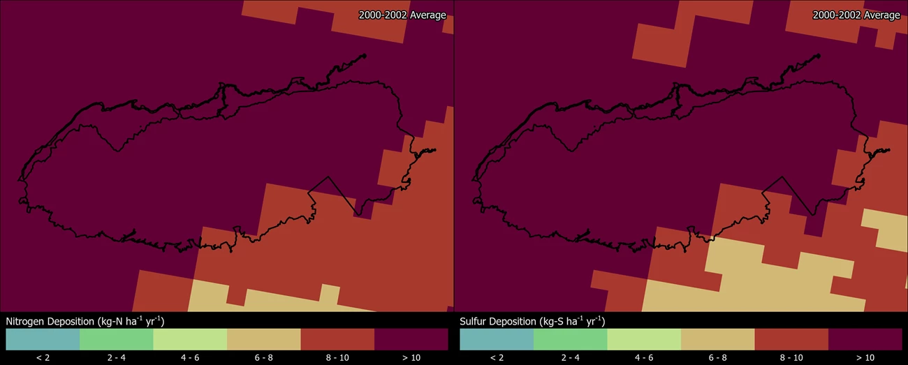 Two maps showing GRSM boundaries. The left map shows the spatial distribution of estimated total nitrogen deposition levels from 2000-2002. The right map shows the spatial distribution of estimated total sulfur deposition levels from 2000-2002.