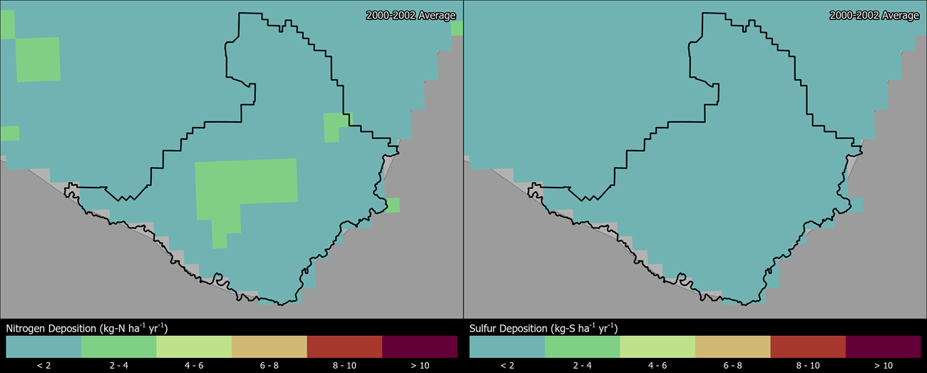 Two maps showing BIBE boundaries. The left map shows the spatial distribution of estimated total nitrogen deposition levels from 2000-2002. The right map shows the spatial distribution of estimated total sulfur deposition levels from 2000-2002.