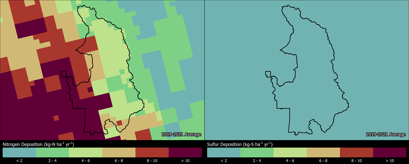 Two maps showing SEKI boundaries. The left map shows the spatial distribution of estimated total nitrogen deposition levels from 2000-2002. The right map shows the spatial distribution of estimated total sulfur deposition levels from 2000-2002.