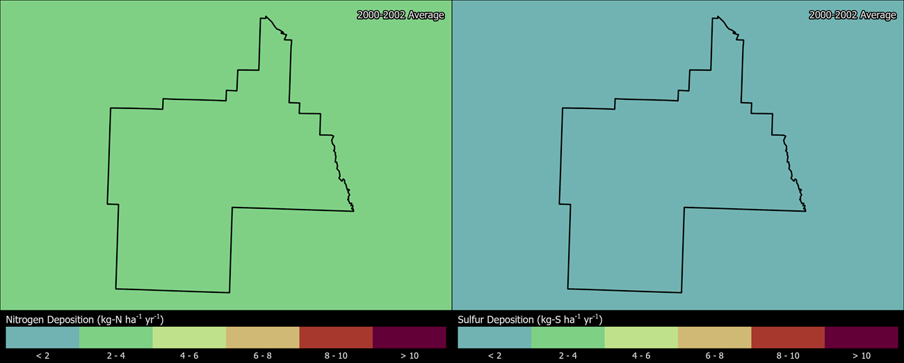 Two maps showing MEVE boundaries. The left map shows the spatial distribution of estimated total nitrogen deposition levels from 2000-2002. The right map shows the spatial distribution of estimated total sulfur deposition levels from 2000-2002.