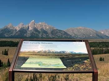 Closeup of wayside at Teton Point Turnout reading 