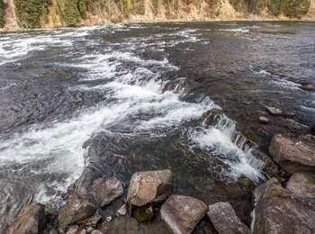 Small raps across a wide river