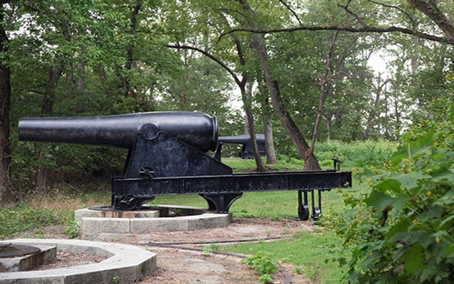 A cannon at Fort Foote A cannon at Fort Foote