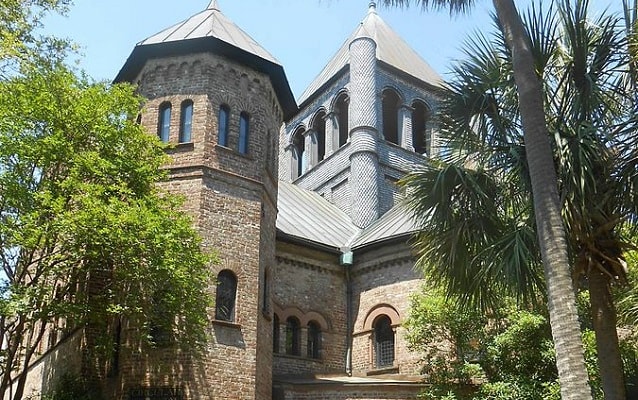 Photo of Circular Congressional Church and Parish House 