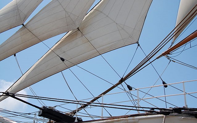 White triangular sails.