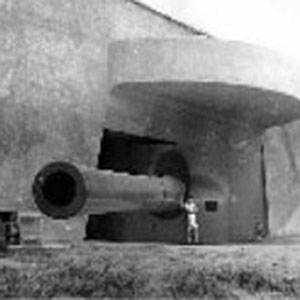 Massive 16-inch gun at Battery Ashburn at Cabrillo National Monument  