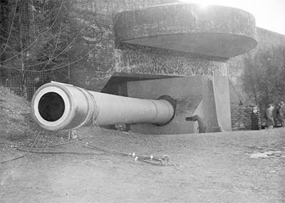 Townsley Gun No. 1 in 1942 Townsley Gun No. 1 in 1942