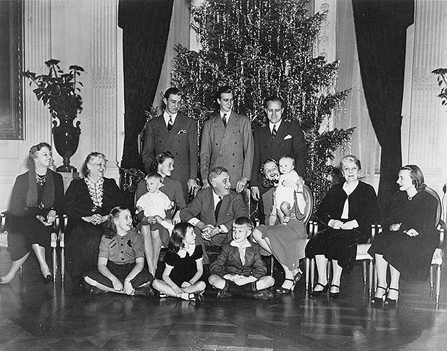 Roosevelt and family in front of the Saint Croix Christmas tree in 1941.