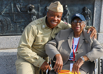 Ranger in uniform poses with Amelie Jones Ranger in uniform poses with Amelie Jones