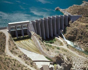 Photo of Bartlett Dam along the Verde River 