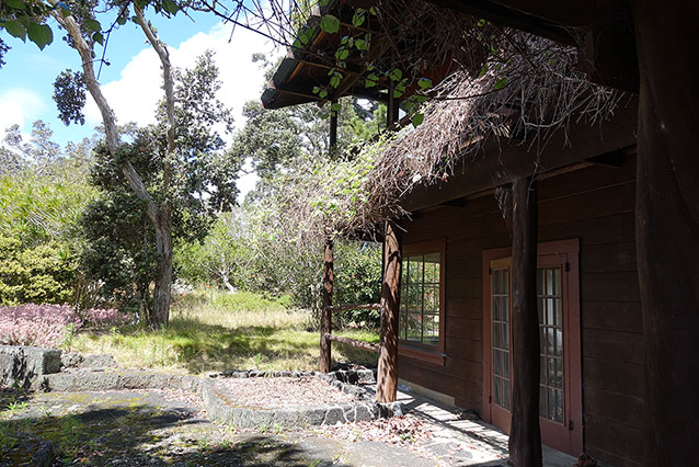 ʻĀinahou Ranch House and Gardens - Hawaiʻi Volcanoes National Park