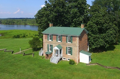 view of the river behind the Kennon House