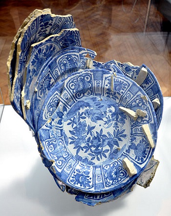 Delftware plates, similar to what was found at Denbigh Plantation Delftware plates, similar to what was found at Denbigh Plantation