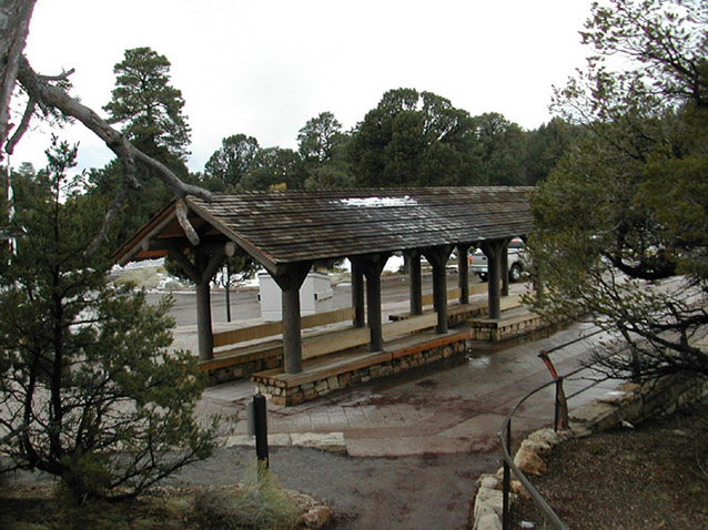 Shuttle stop at the entrance to the West Rim Drive and Trail, 2003 (J. Galbraith)