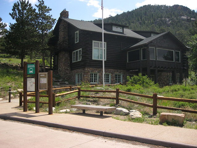 Moraine Park Museum, 2010 (C. Mardorf, NPS)