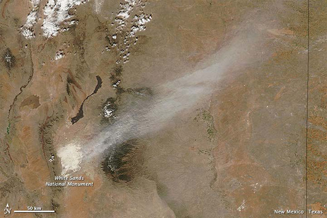 Satellite image of dust blowing from the White Sands out onto the Great Plains