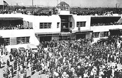 Historic photo of opening day of Newark Airport 