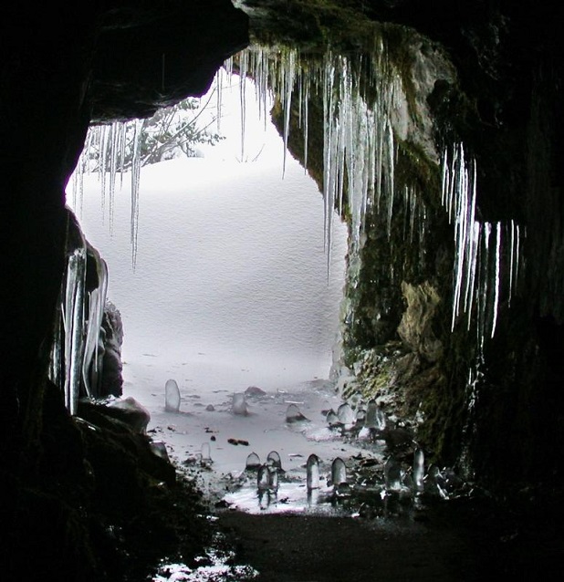 Winter at Oregon Caves National Monument and Preserve