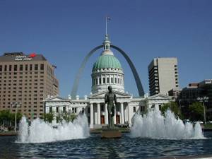 The Old Courthouse and Gateway Arch