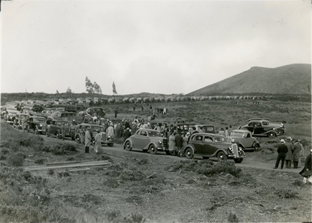 Cars parked in a long line along the Haleakala Highway during the opening ceremony in 1935. Cars parked in a long line along the Haleakala Highway during the opening ceremony in 1935.